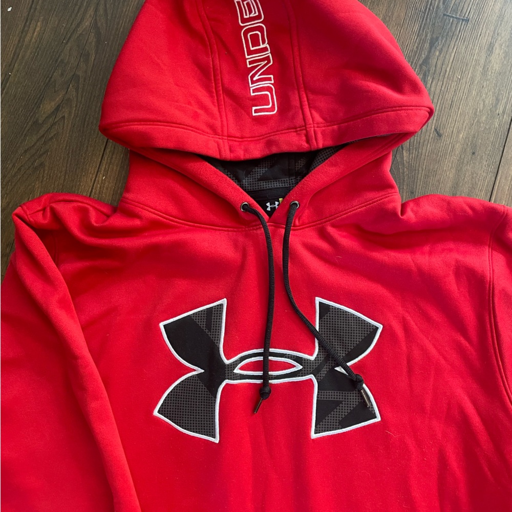Under Armour Hoodie